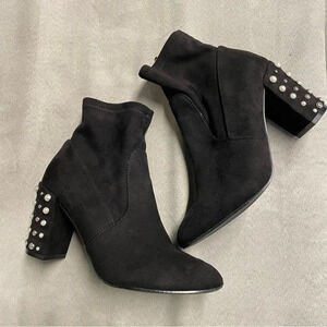 Steve Madden Haleb Sock Bootie w Pearl Studded Heel